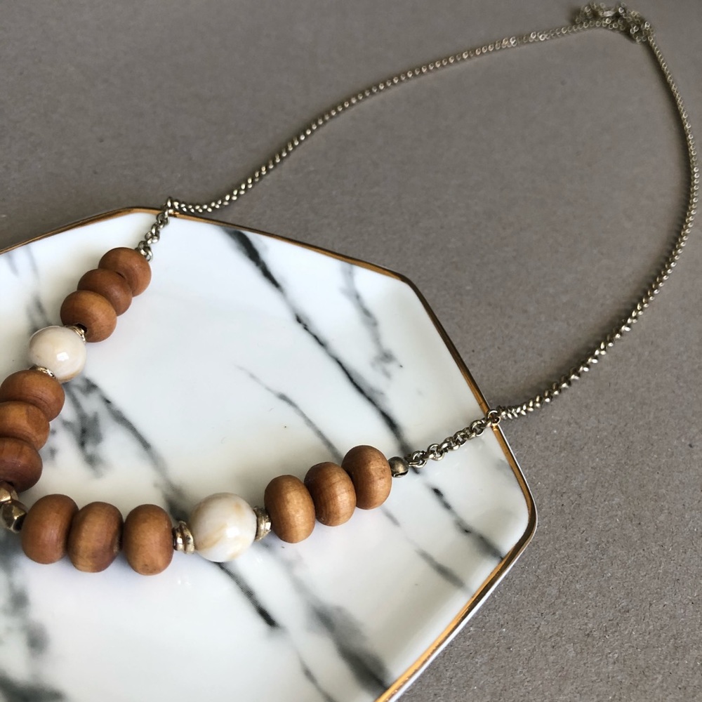 G o l d | Long Beaded Necklace